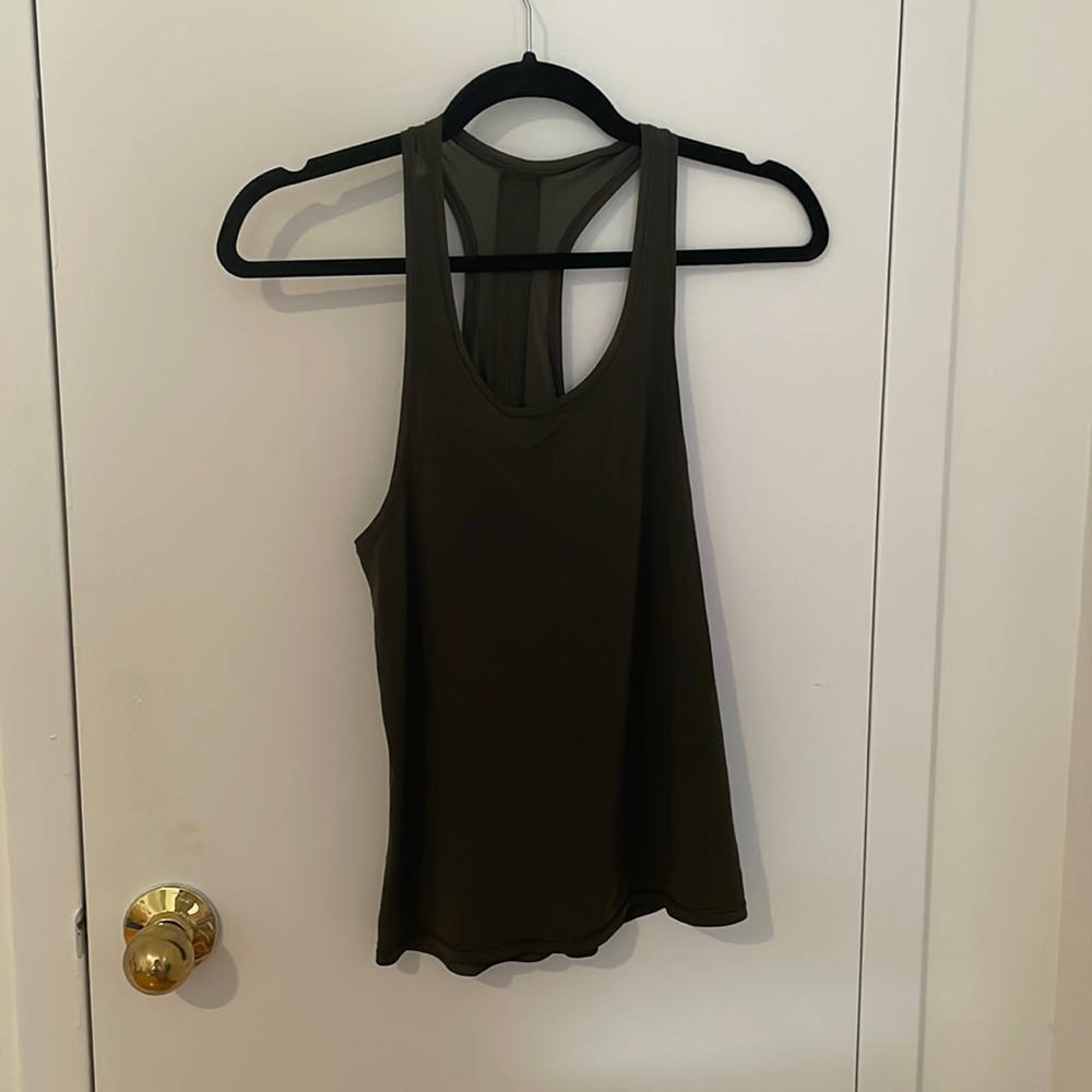 Lululemon army green size 4 tank top